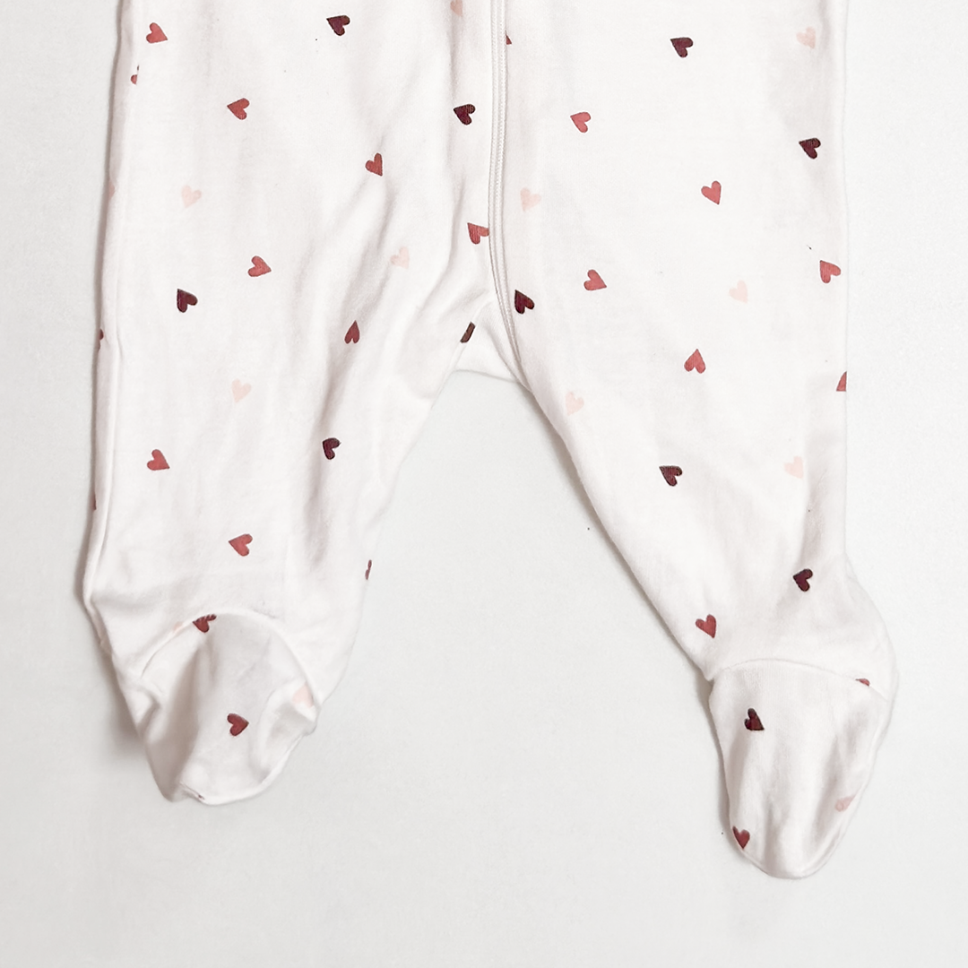 LOVE PRINTED ZIPPER SLEEPSUIT