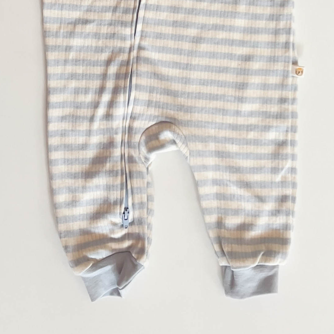 BLUE AND WHITE STRIPED RIBBED ROMPER