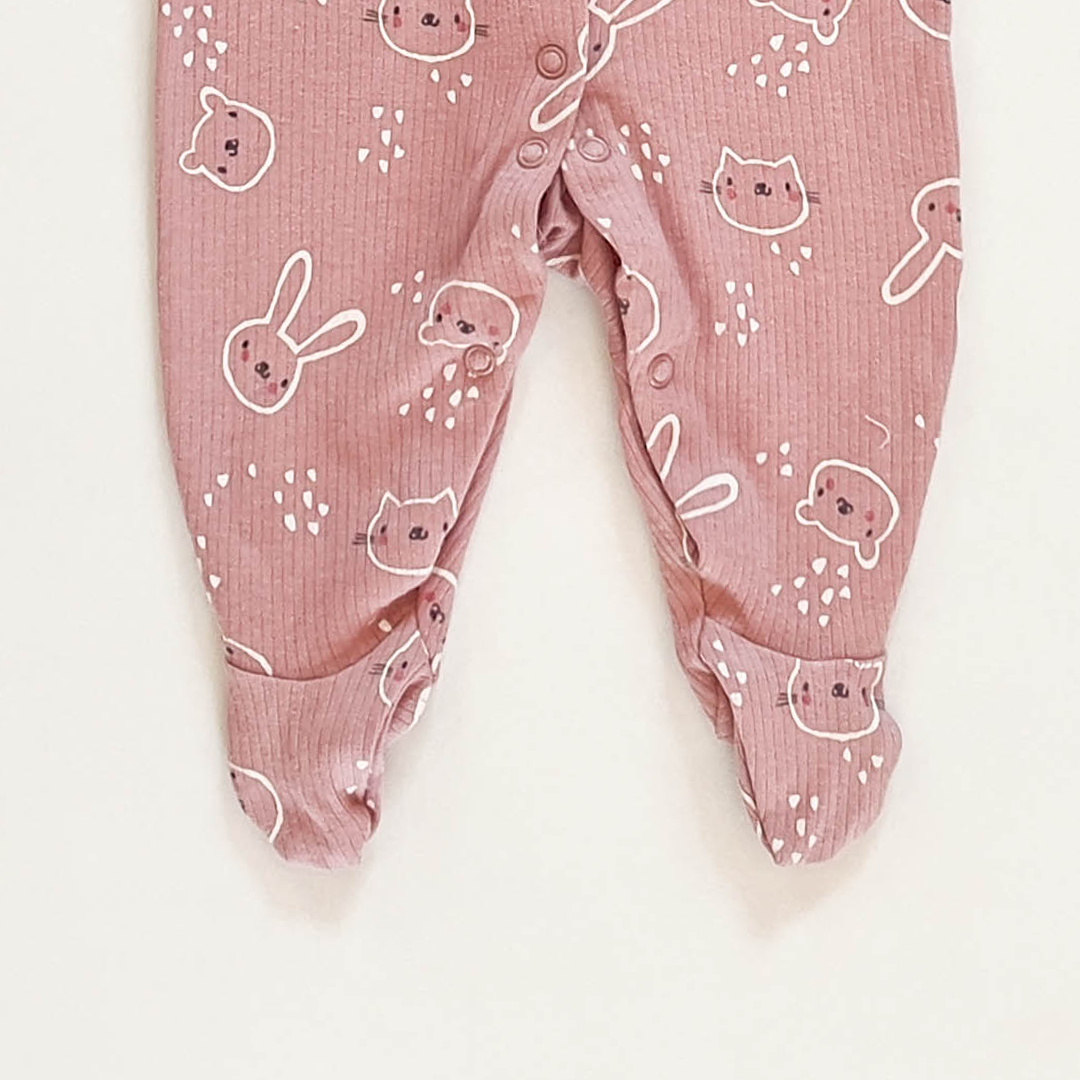 PASTEL FLESH RIBBED SLEEPSUIT