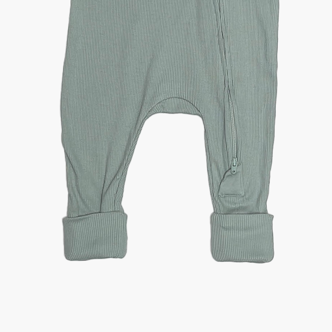 PASTEL GREEN RIBBED ROMPER