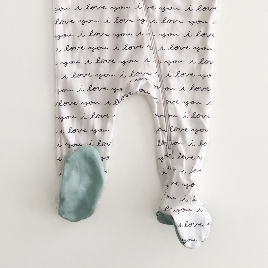 I LOVE YOU PRINT SLEEPSUIT