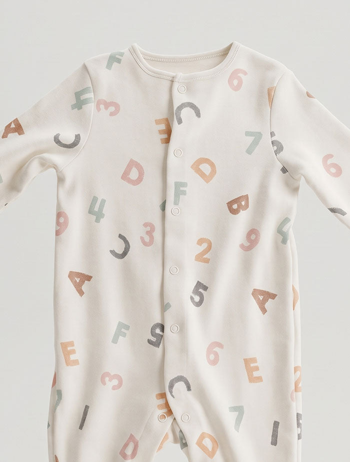 Alphabete printed button sleep suit