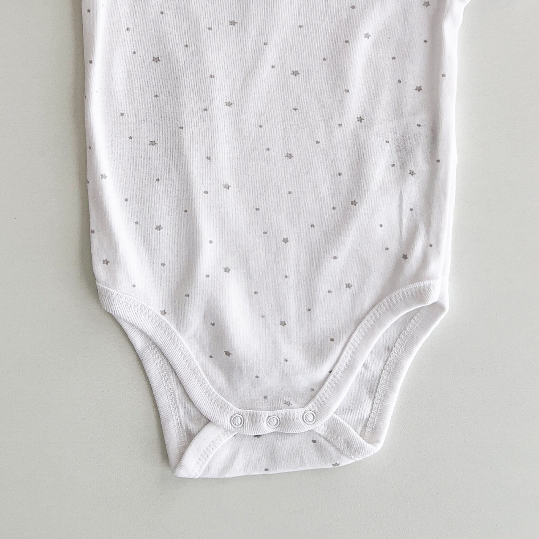 grey star printed onesie