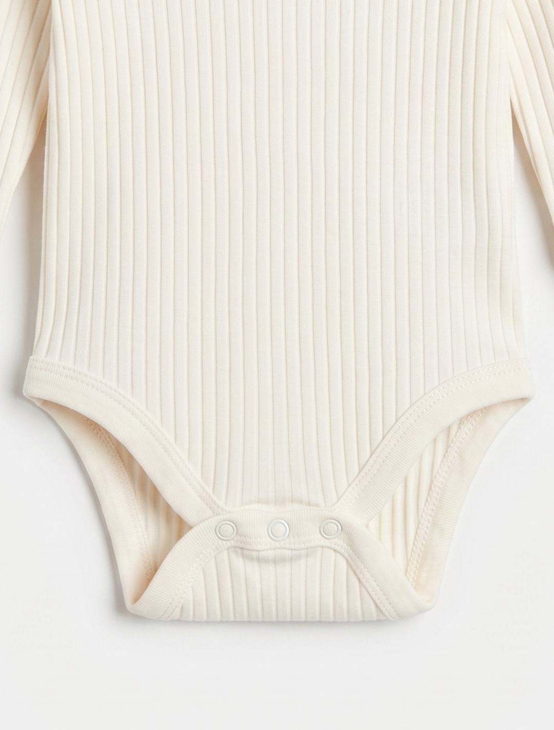 BEIGE RIBBED BEAR PRINTED ONESIES