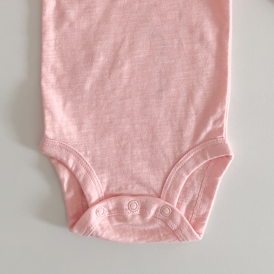 Pink full sleeve patterned onesie