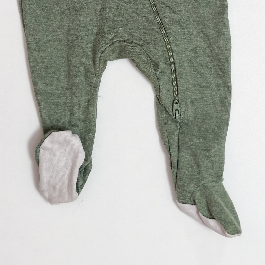 GREEN ZIPPER SLEEPSUIT