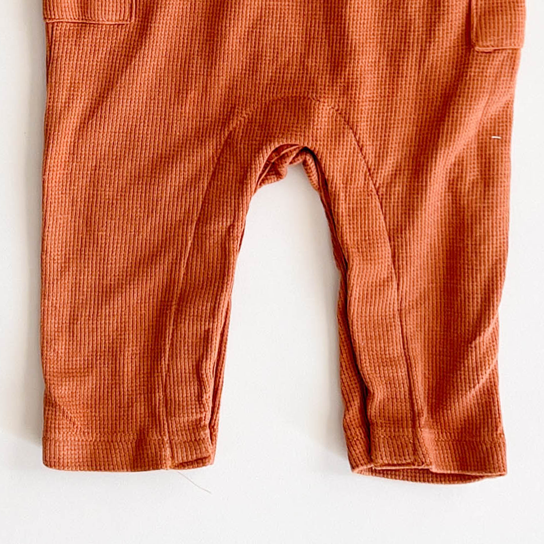 BROWN KNITTED DUNGAREE