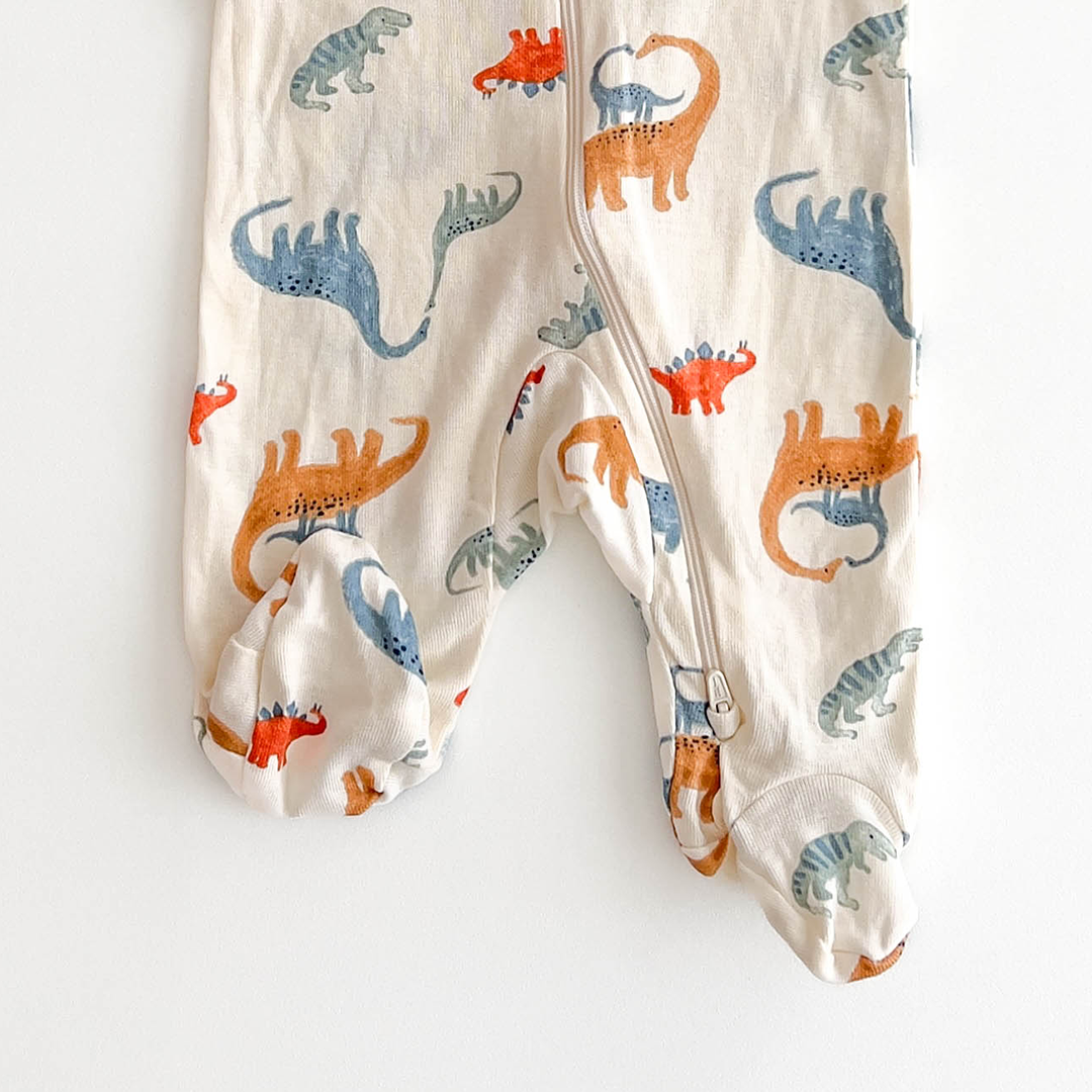 DINOSAURE PRINTED SLEEPSUIT
