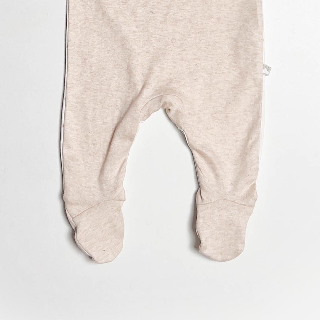 BEIGE TEADDY FACE SLEEPSUIT