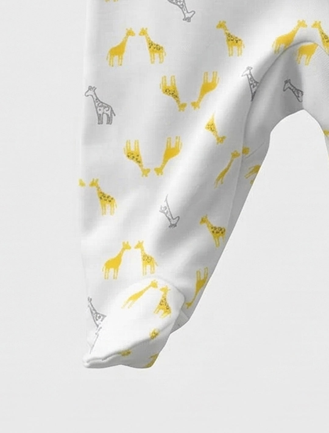 YELLOW GIRAFFE SLEEPSUIT