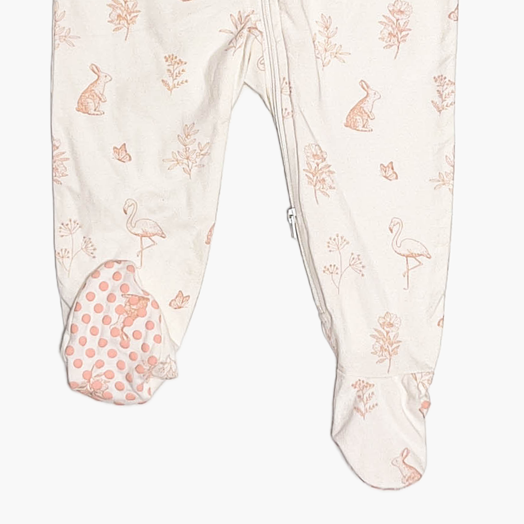 PEACH PATTERNED ZIPPER SLEEPSUIT