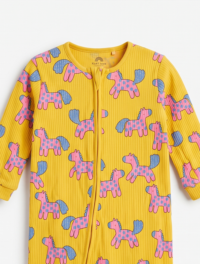 Yellow ribbed zipper sleep suit