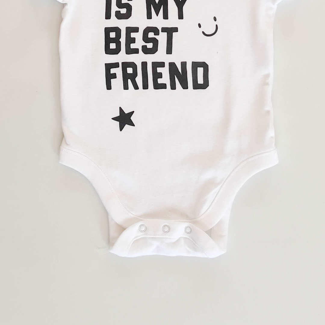 WHITE PRINTED ONESIE