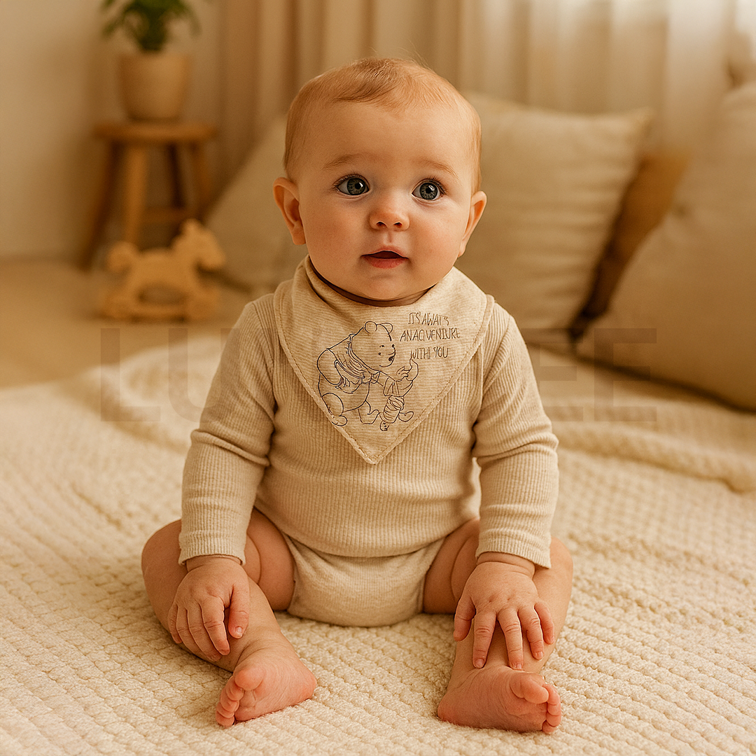 BEIGE PHOO PRINT BIBS