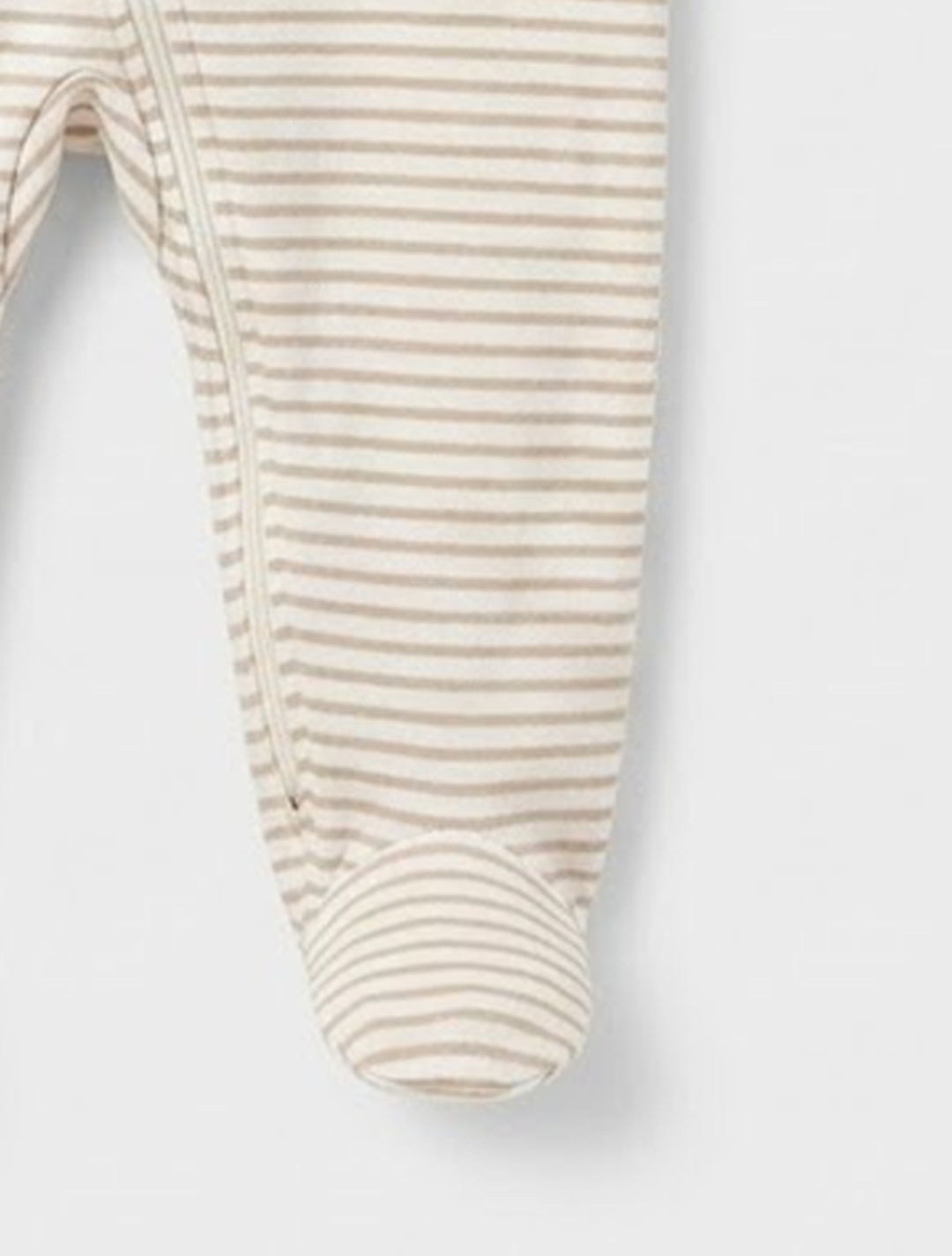 Brown striped bear zipper sleepsuit