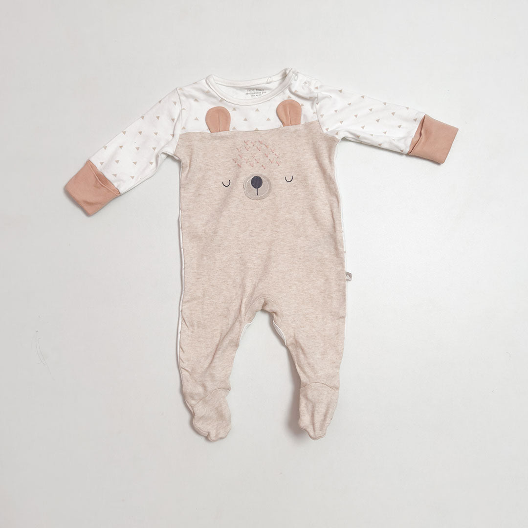 BEIGE WHITE PRINTED SLEEPSUIT
