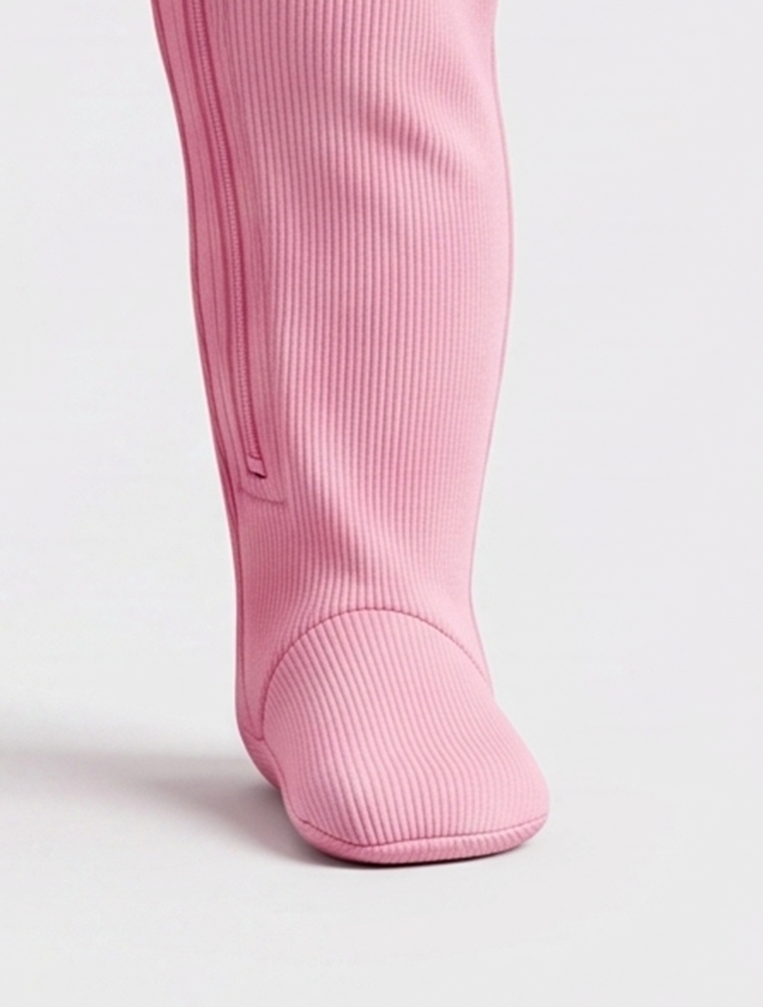 Baby pink ribbed zipper sleepsuit