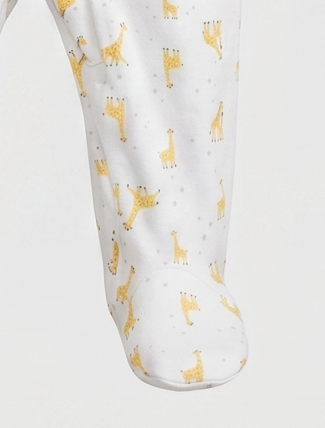 Yellow giraffe printed sleepsuit
