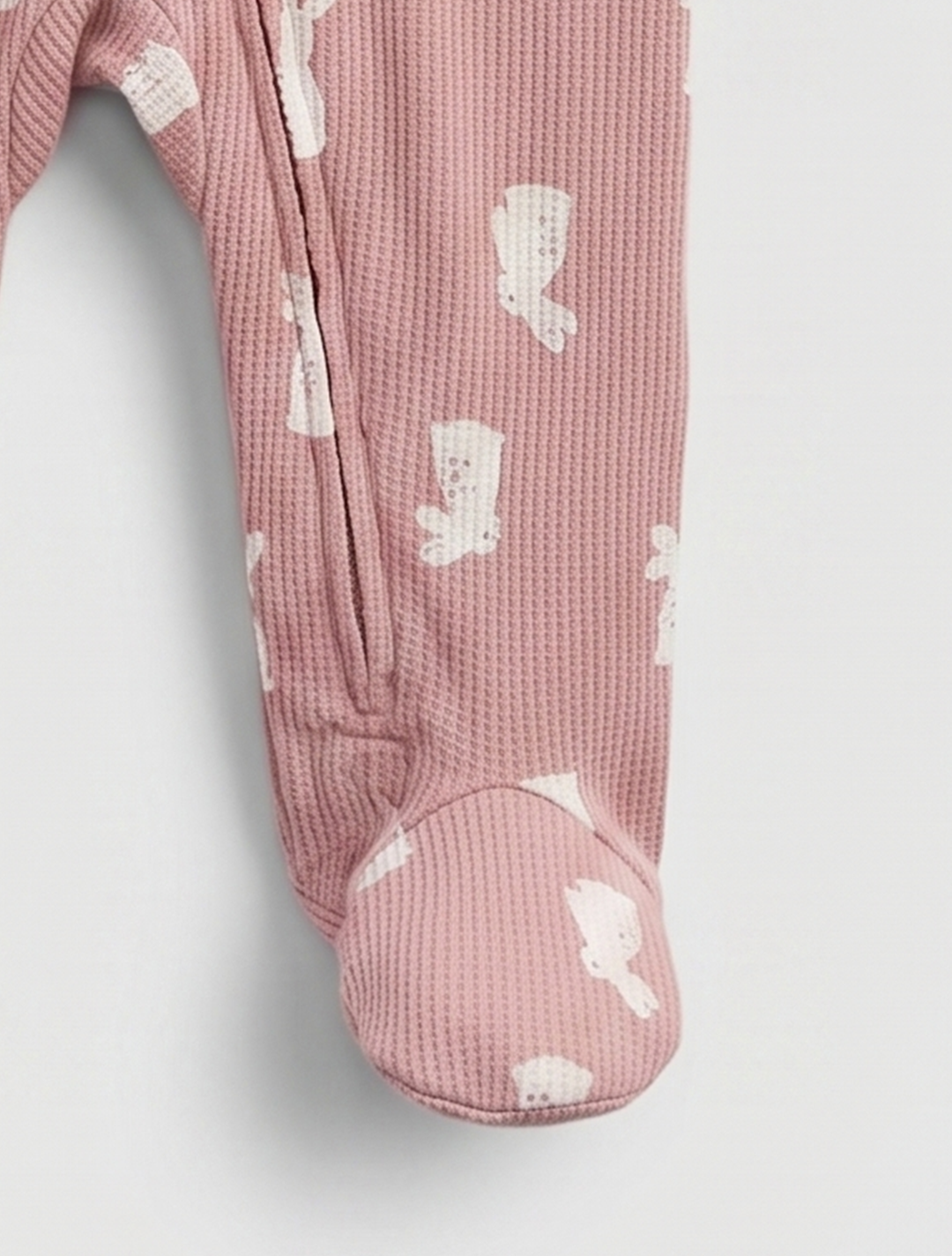 Dusty pink knitted zipper sleepsuit