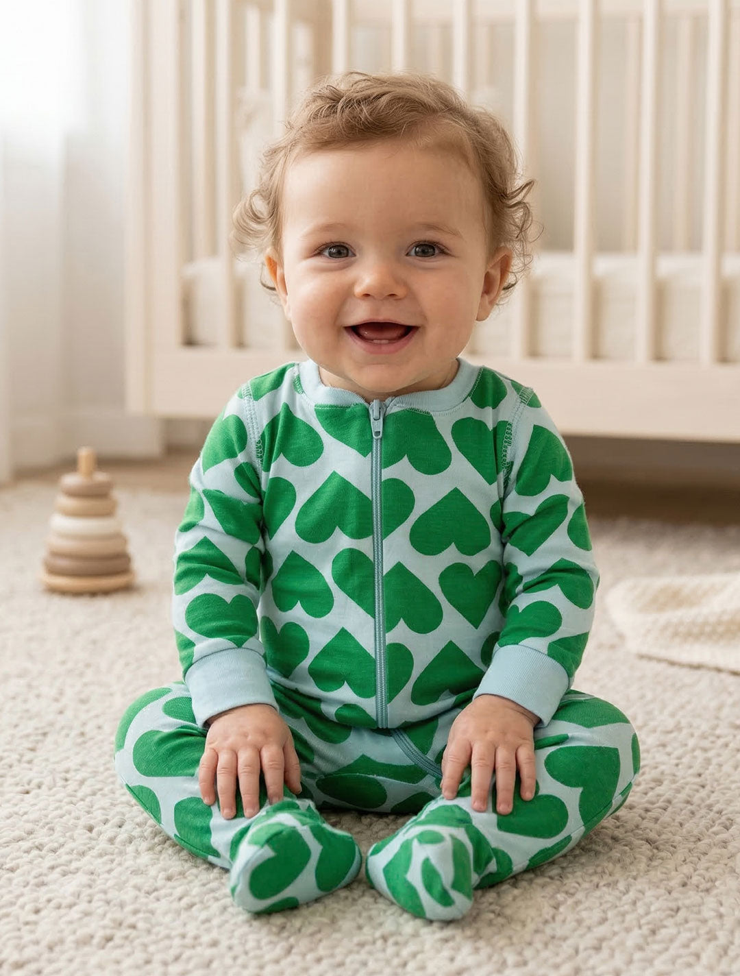 GREEN LOVE ZIPPER SLEEPSUIT
