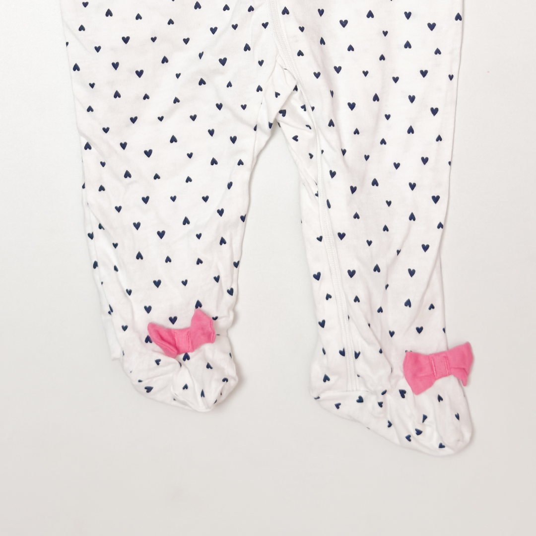 WHITE AND OINK LOVE ZIPPER SLEEPSUIT