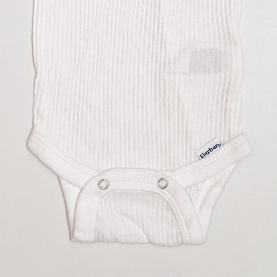 WHITE RIBBED ONESIE
