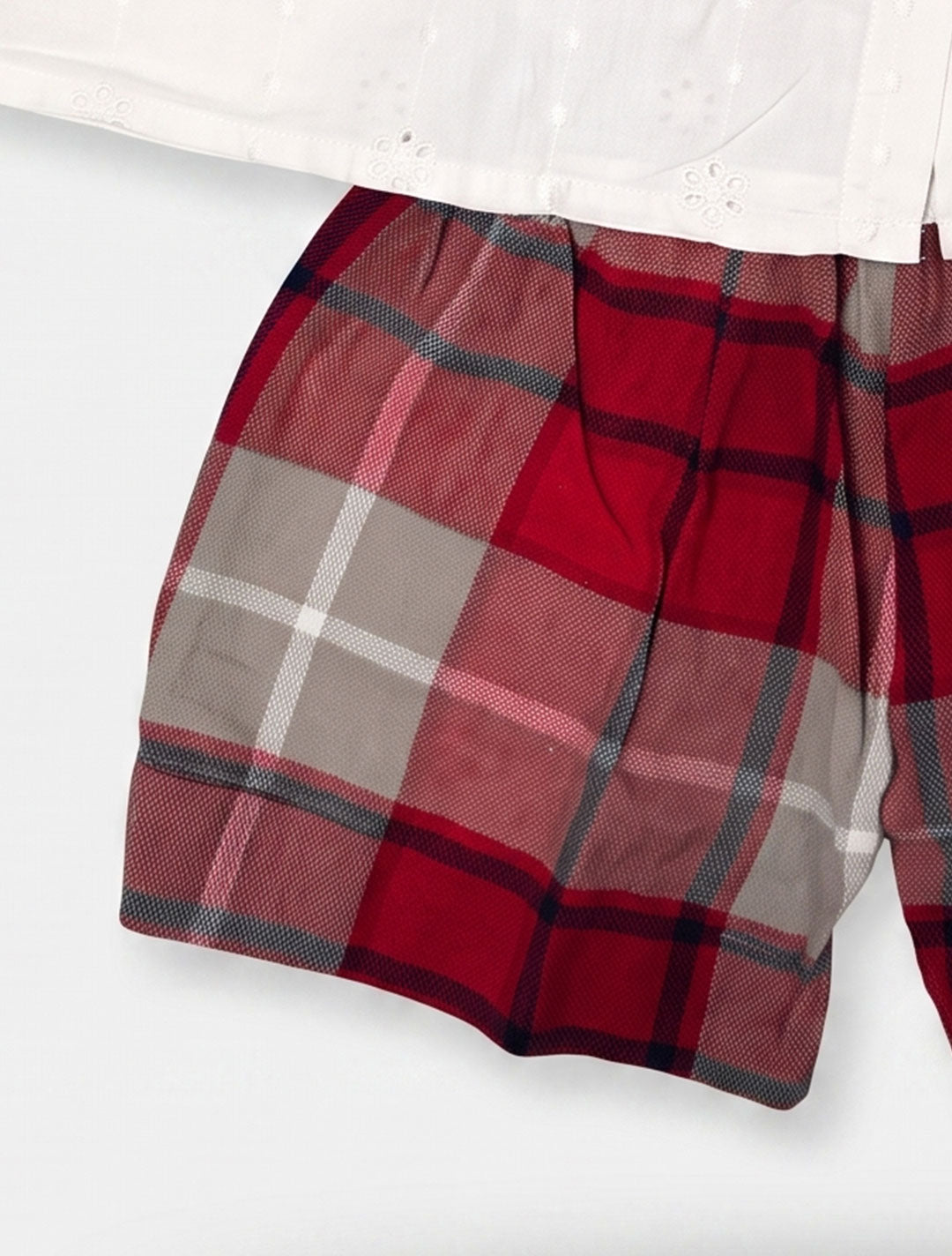 White hakkoba top and Red checkered shorts set