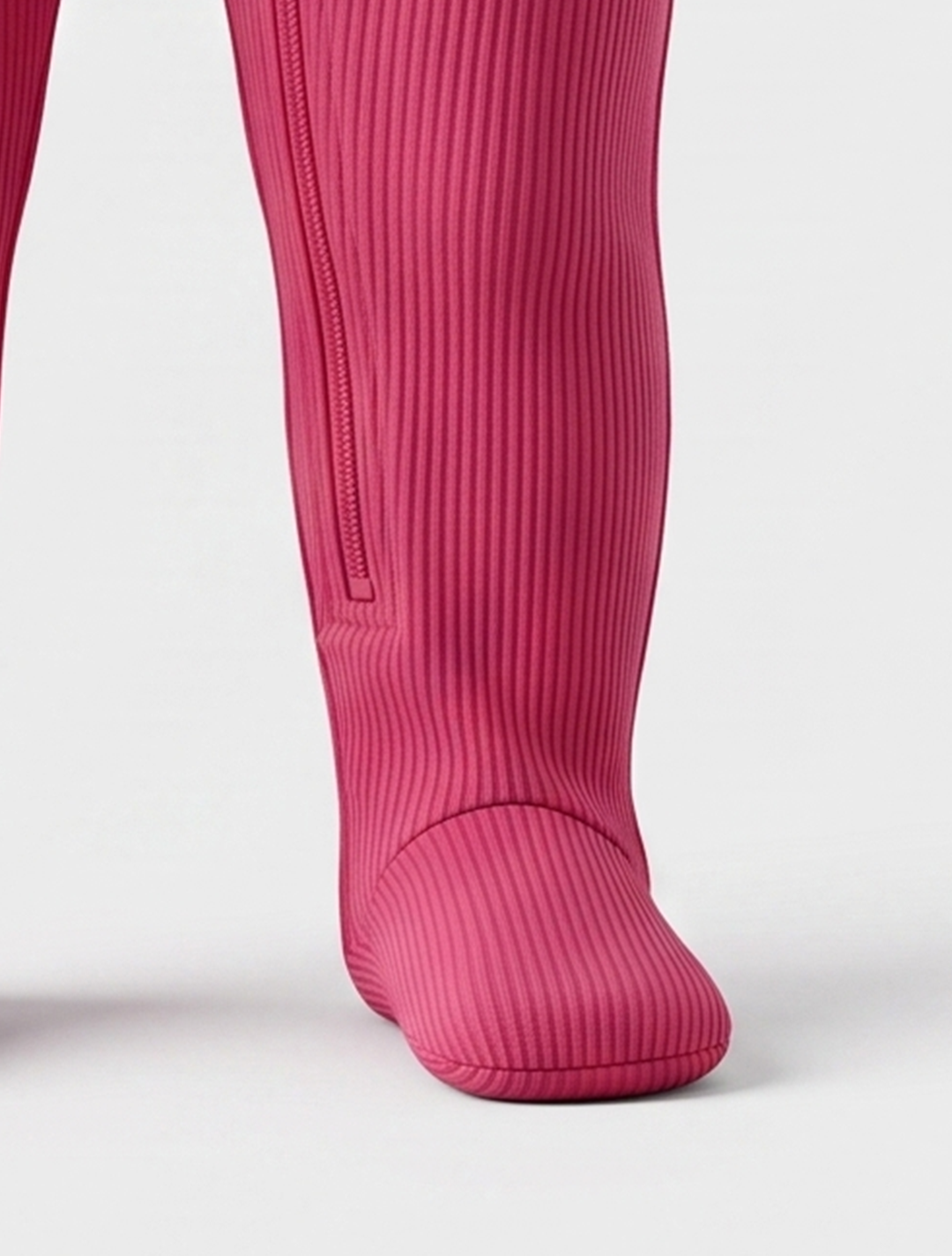 Hotpink ribbed zipper sleepsuit