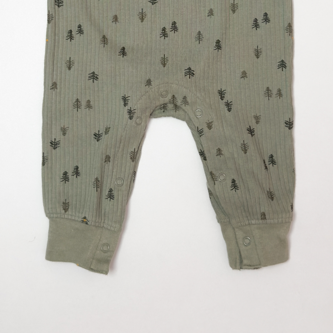 OLIVE GREEN RIBBED PRINTED ROMPER