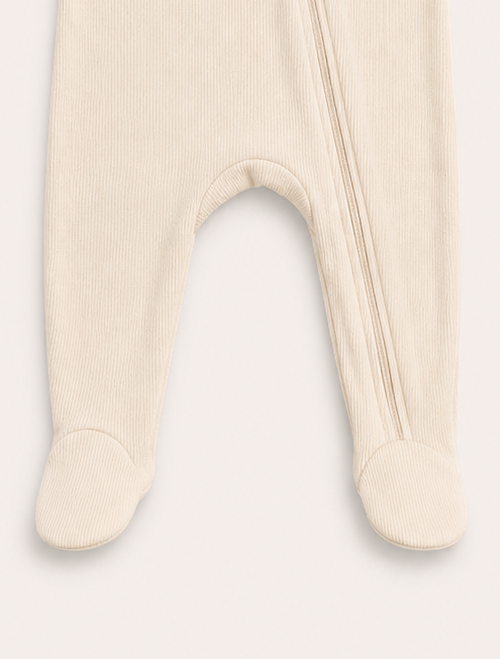 Off white ribbed zipper sleepsuit