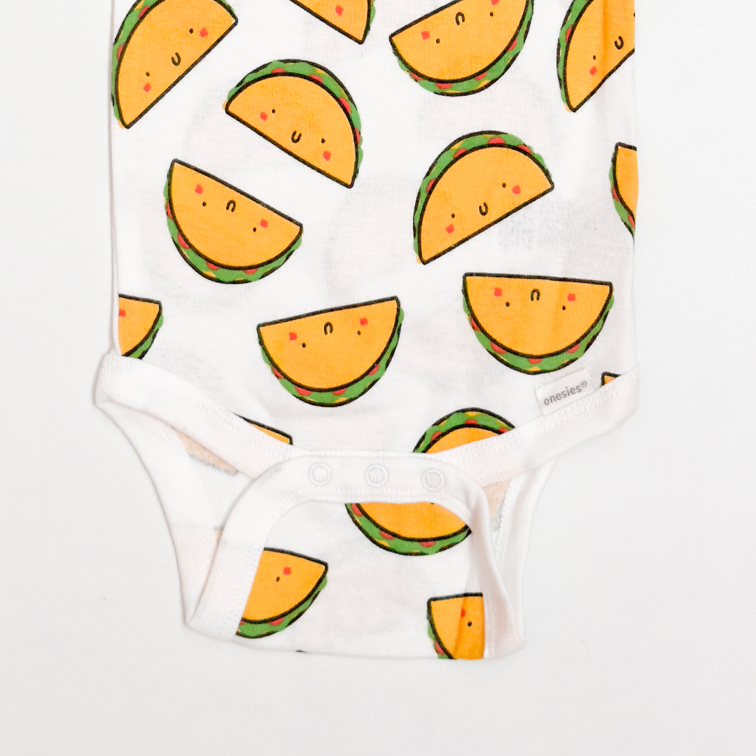 WHITE PRINTED ONESIE