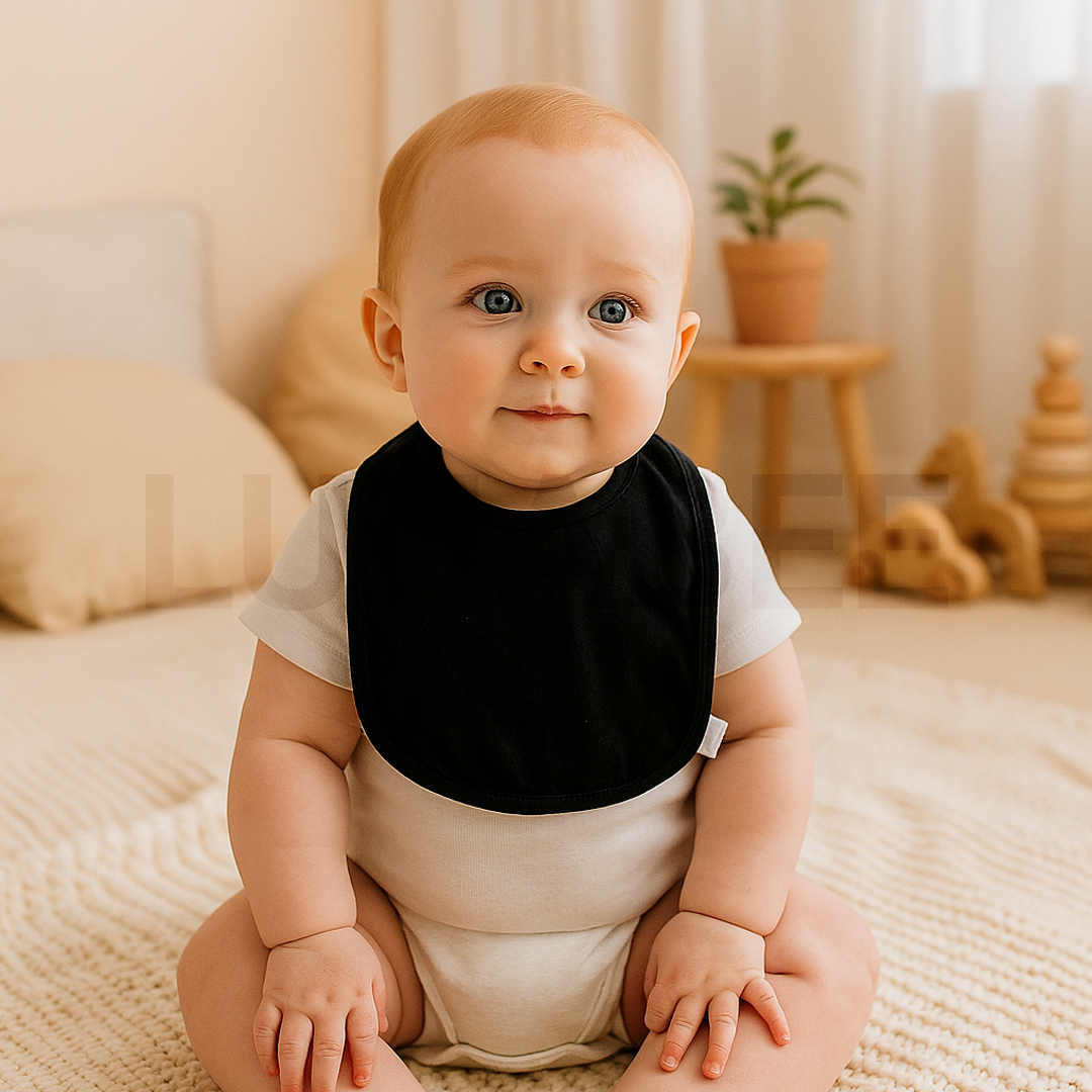PLAIN BLACK ROUND BIB